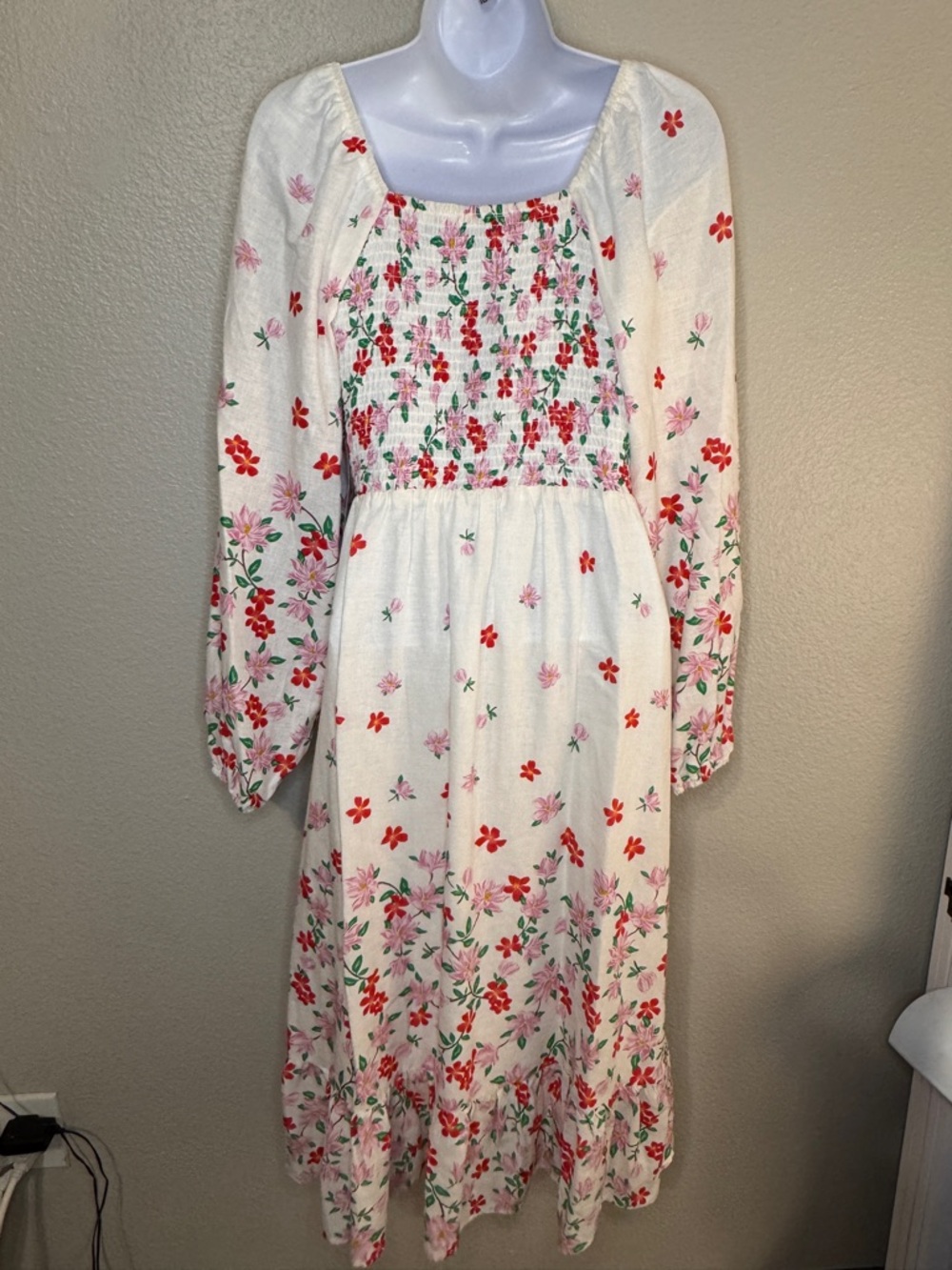 Draper James RSVP Smocked Floral Midi Dress Ivory Multi NWT Size M - Picture 4 of 5